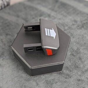 Land Rover rear seat release handle HXG500290PVJ